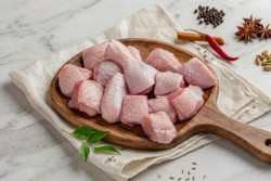Chicken With Skin Curry Cut